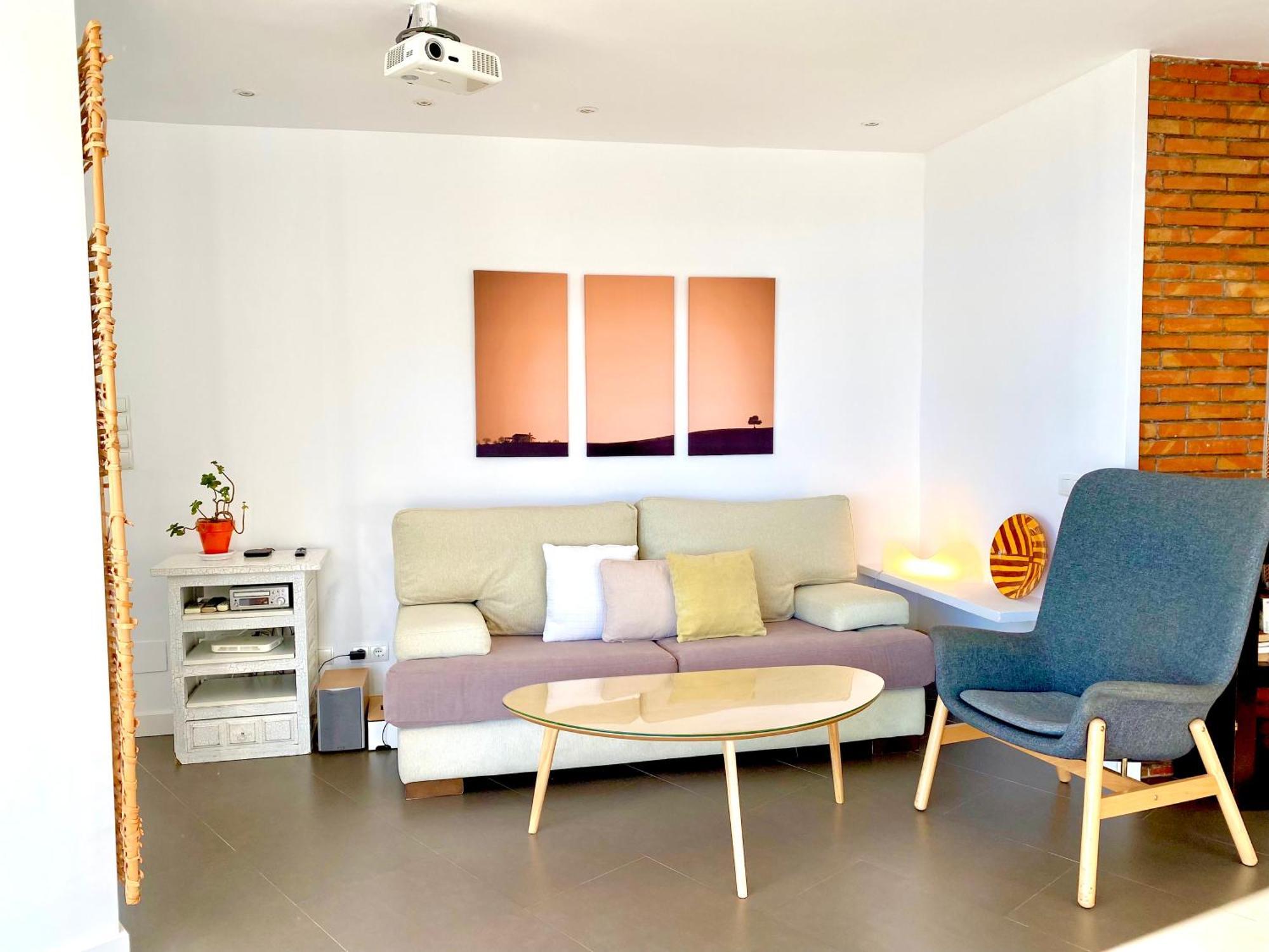 Modern Apartment Stunning Sea Views And Pool نيرخا المظهر الخارجي الصورة